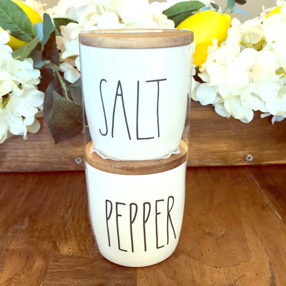 Rae Dunn Salt and Pepper Set